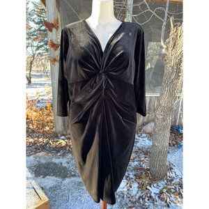 Guillaume Black Stretch Velvet Midi Cocktail Dress Twist Front V-Neck 3/4 Sleeve